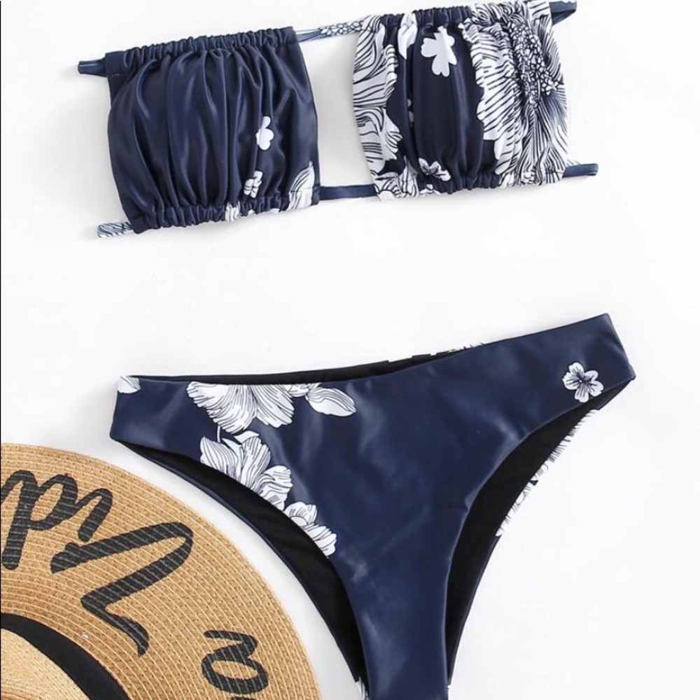 Super sexy navy and white unique strapless strappy bikini modern hot Size S BNWT